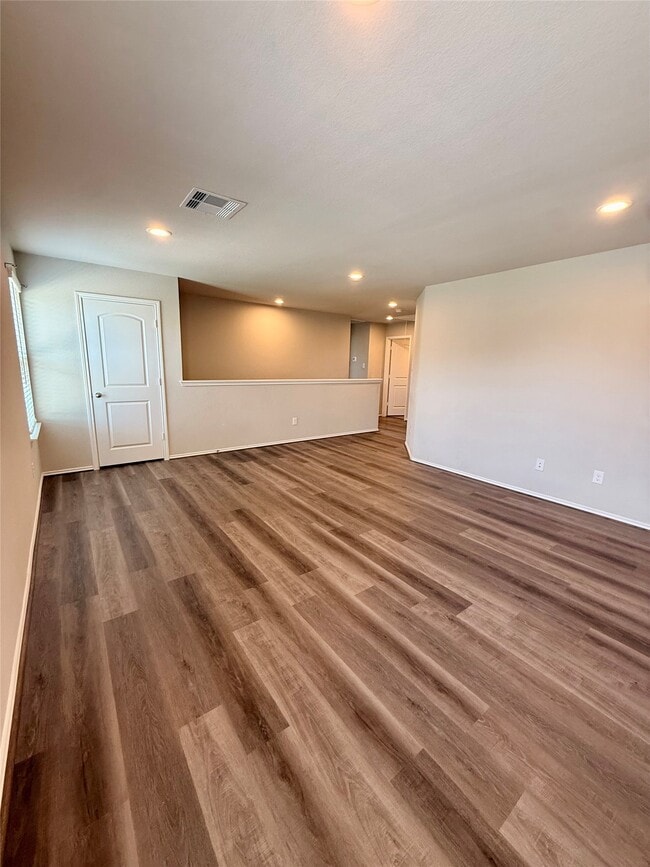 Building Photo - 9278 Inland Leather Ln