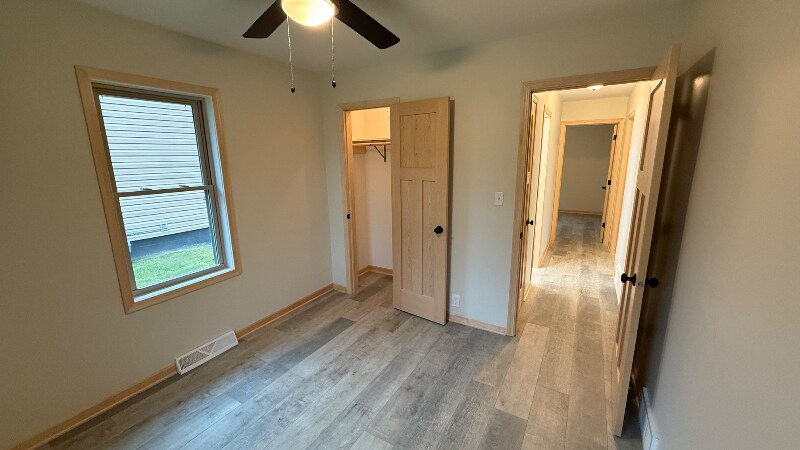 Building Photo - 509 Loomis Dr