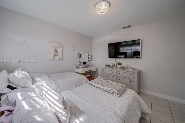 Building Photo - 18128 SW 151st Ave