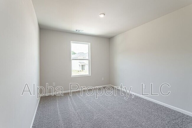 Building Photo - 4107 Garrison Ln