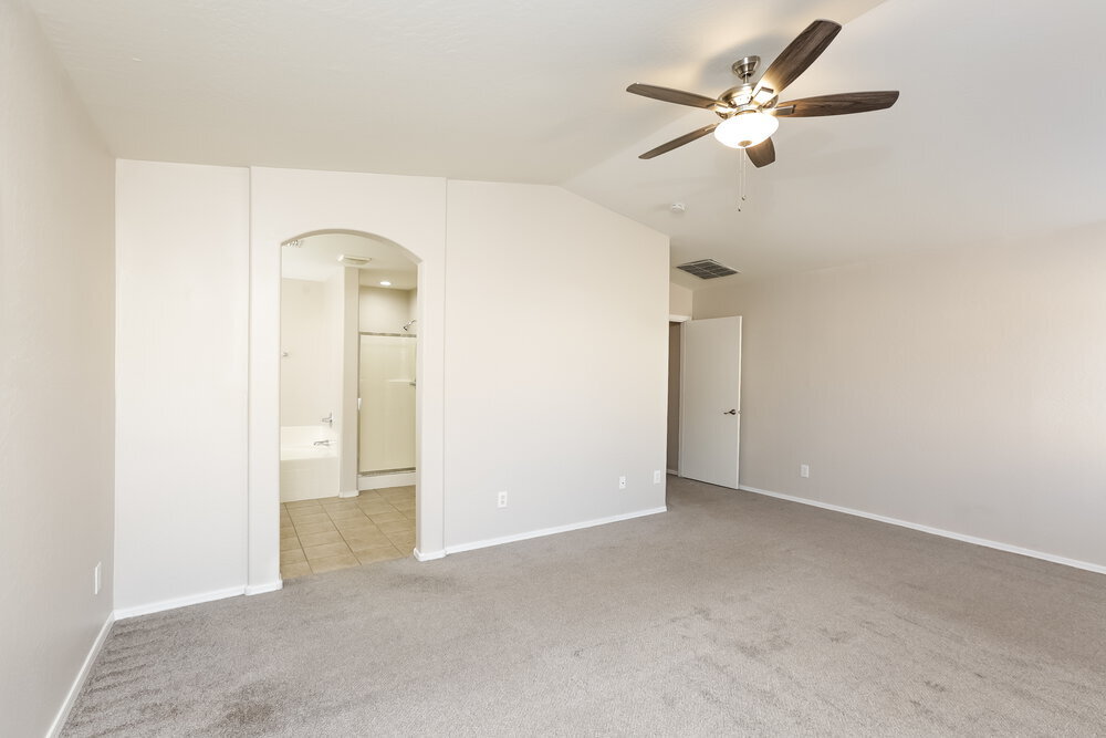 Building Photo - 15188 W Monroe St