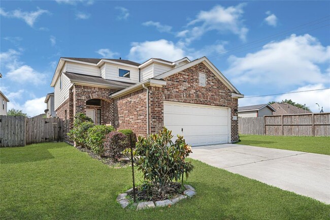 Building Photo - 13202 Chanel Dr