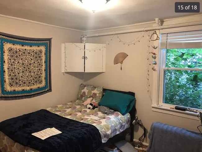 2nd bedroom - 1524 Washington St