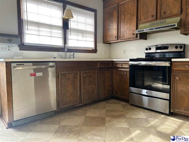 Building Photo - 3610 Perth St