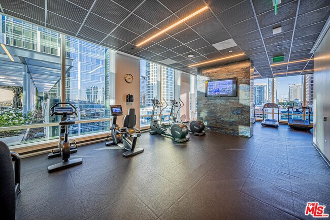 Building Photo - 877 Francisco St