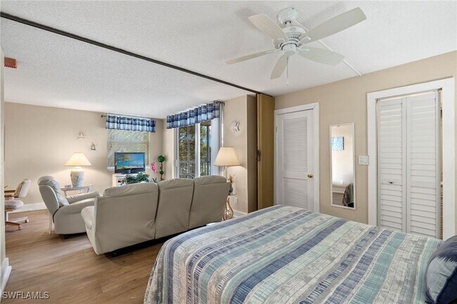 Building Photo - 5500 Bonita Beach Rd SW