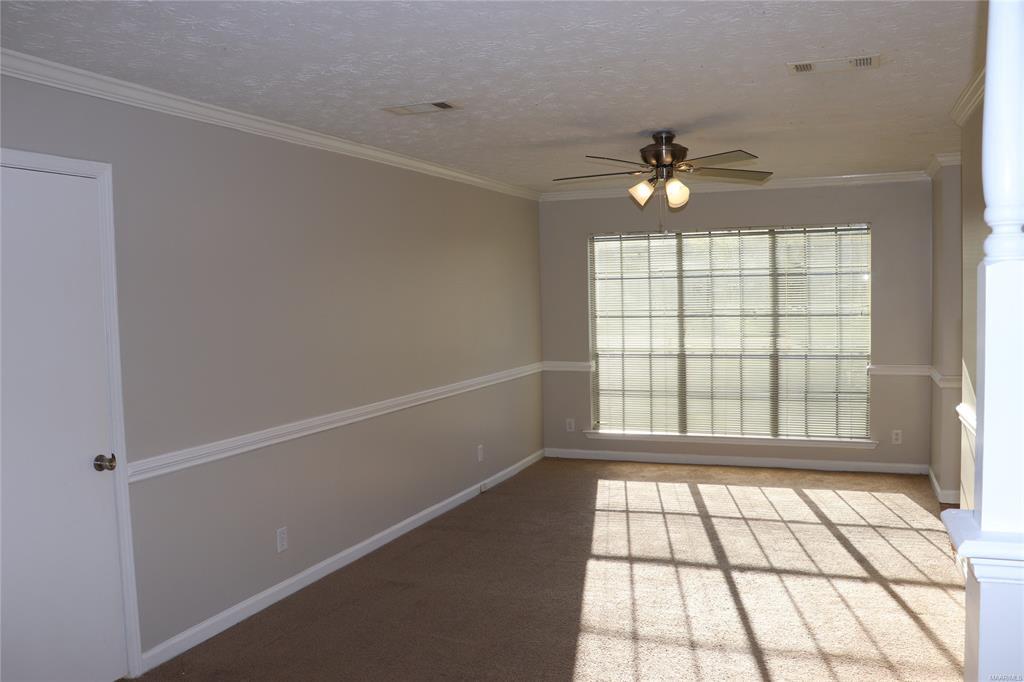 Building Photo - 760 N Burbank Dr