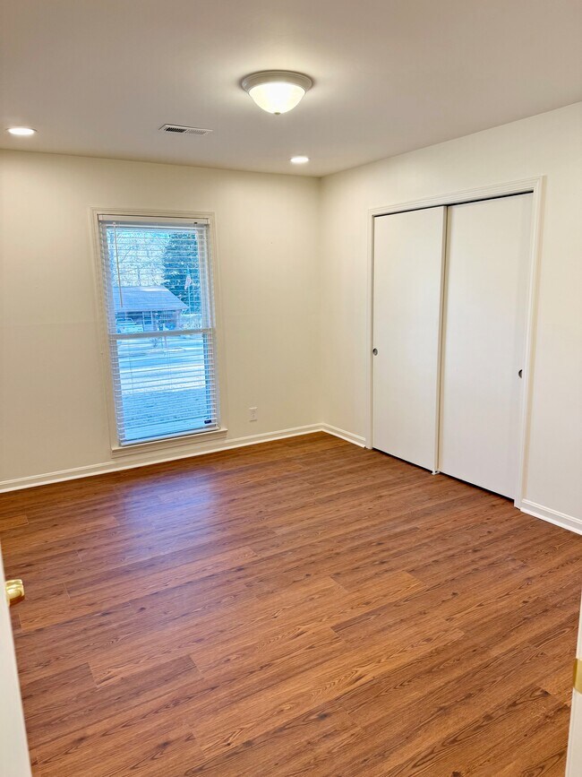 Building Photo - 1524 Galway Bay Cir