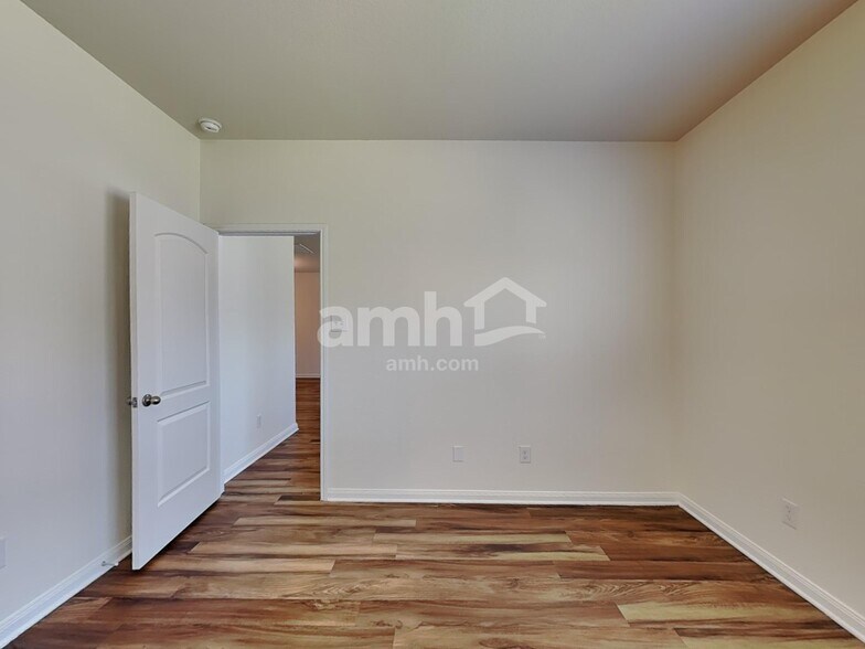 Building Photo - 4705 Merchant Trail
