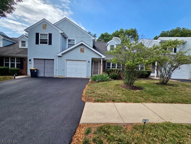 Building Photo - 200 Bamburgh Ct