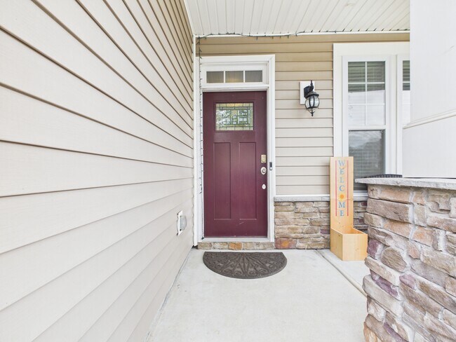 Building Photo - 11060 Hat Creek Ln