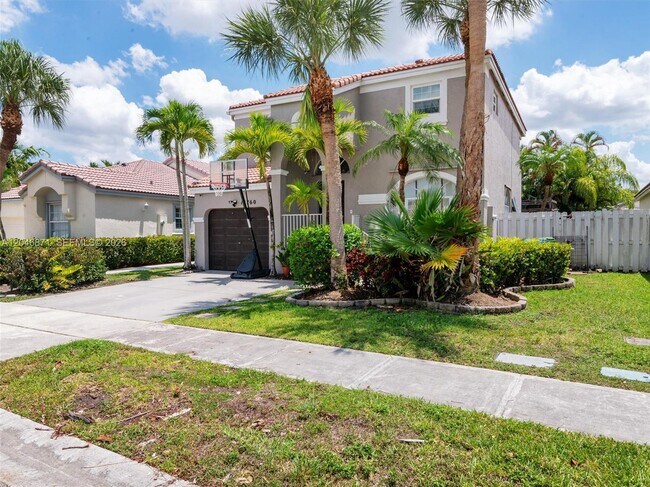 Building Photo - 15760 NW 16th Ct