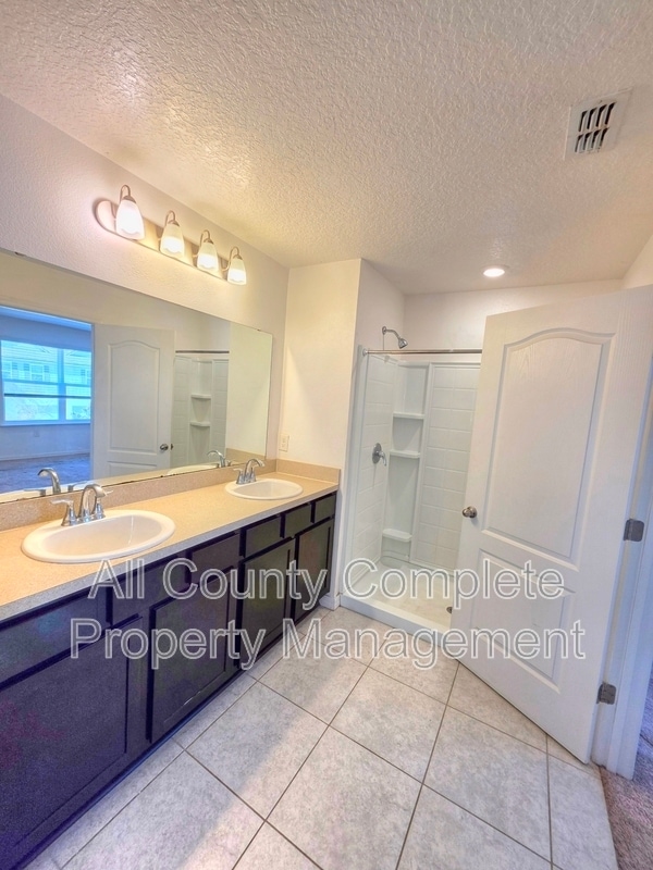 Building Photo - 734 Bent Baum Rd