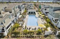 Building Photo - 2131 Cresta Dr