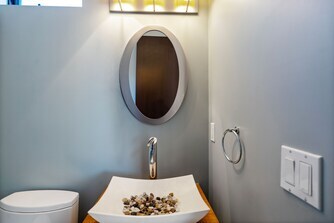 Building Photo - 1310 Manhattan Ave