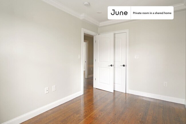 Building Photo - Room in Shared 5 bed/1.5 bath home in Brighton