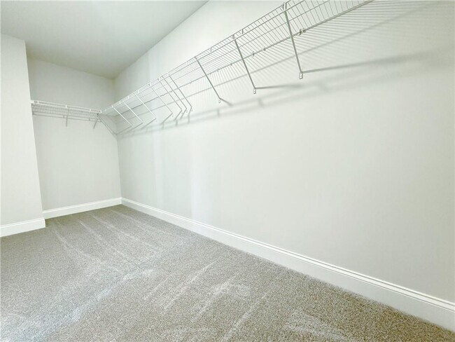 Building Photo - 1450 Sunny Vly Ln