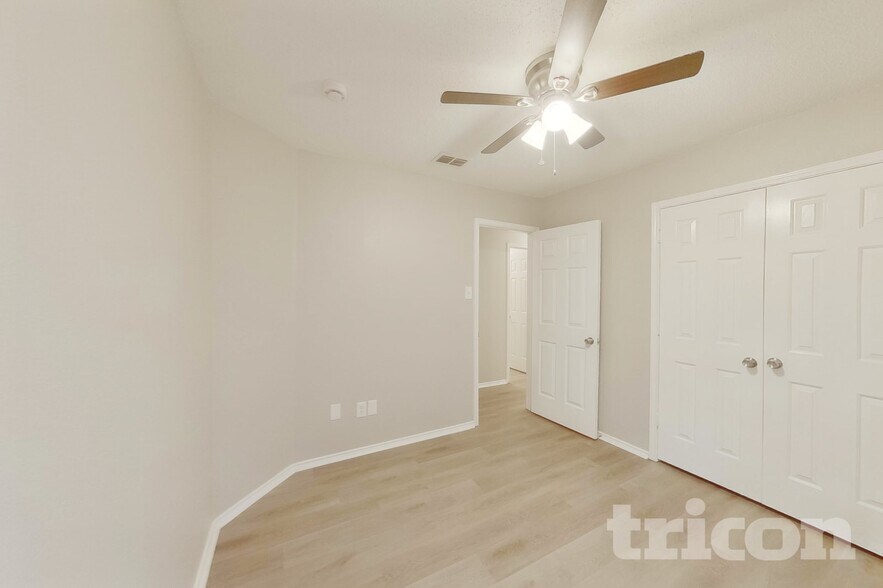 Building Photo - 1417 Atkins St