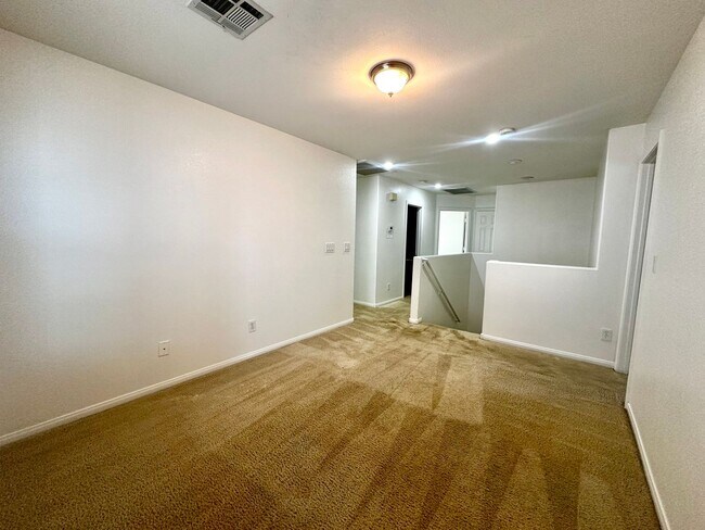 Building Photo - Sonesta