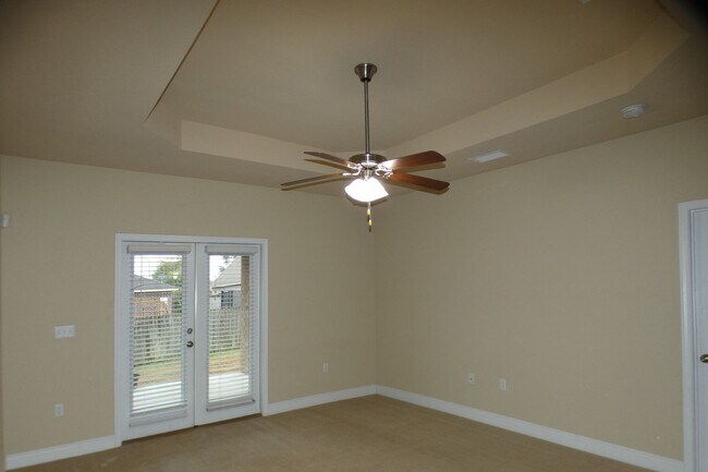 Building Photo - 3-Bedroom Home + Office/Flex Space