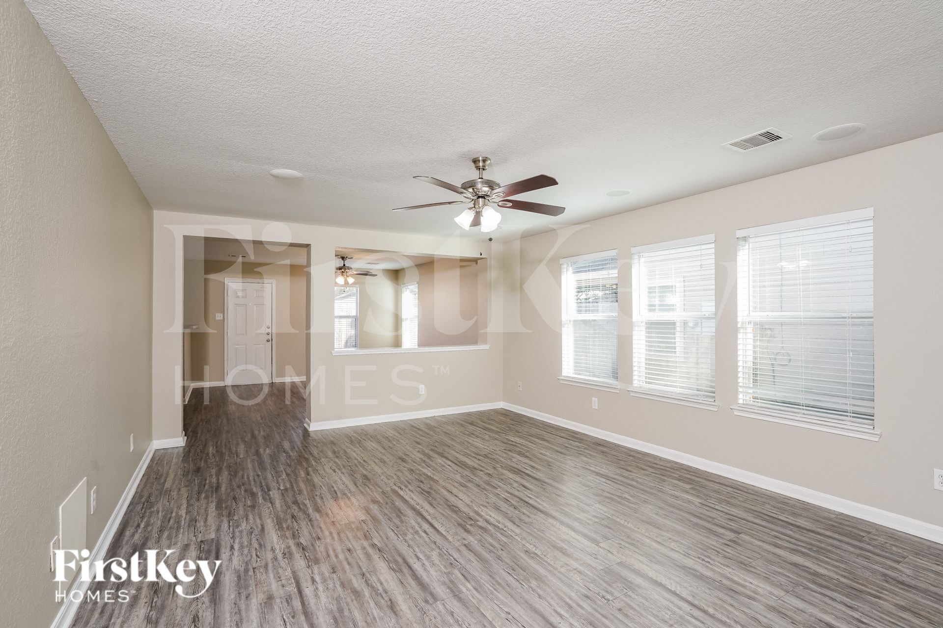 Building Photo - 6622 Hawthorne Falls Ln