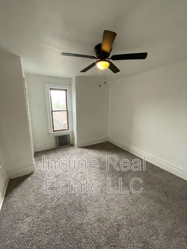 Building Photo - 561 2nd St