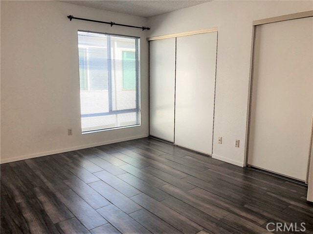 Building Photo - 4242 Stansbury Ave