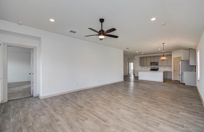 Building Photo - 14543 Rain Tree Dr
