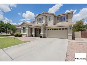 Building Photo - Magnificent 5/3 Gilbert Oasis with Pool, B...