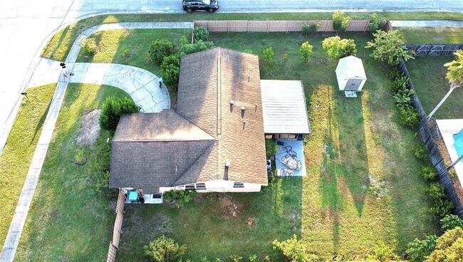 Building Photo - 411 Parson Brown Way