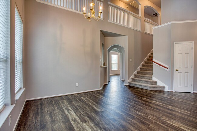 Building Photo - 25127 Florina Ranch Dr