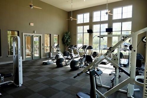 Building Photo - 11800 Dessau Rd