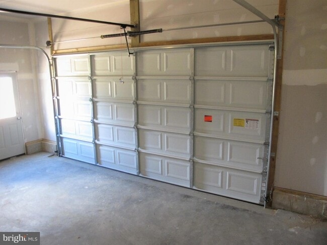 Building Photo - 43 Lee St