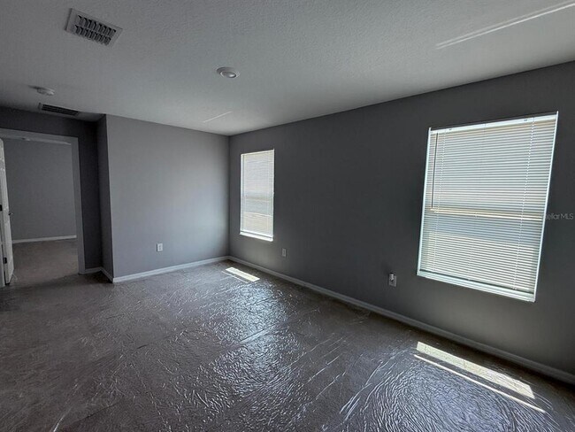 Building Photo - 3301 Beau Rd