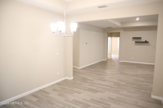 Building Photo - 6816 Crosby Falls Dr