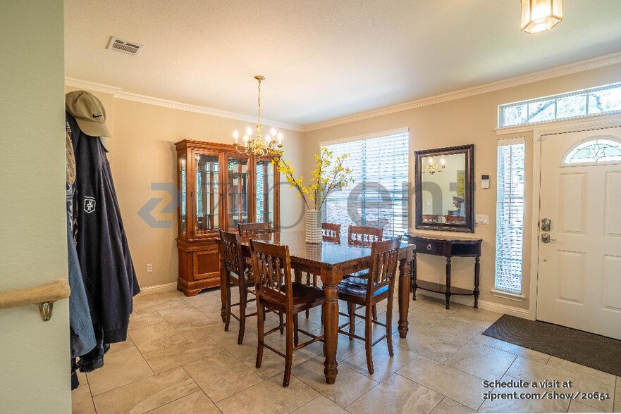 Building Photo - 3505 Malone Dr