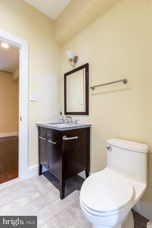 Building Photo - 838 N 15th St