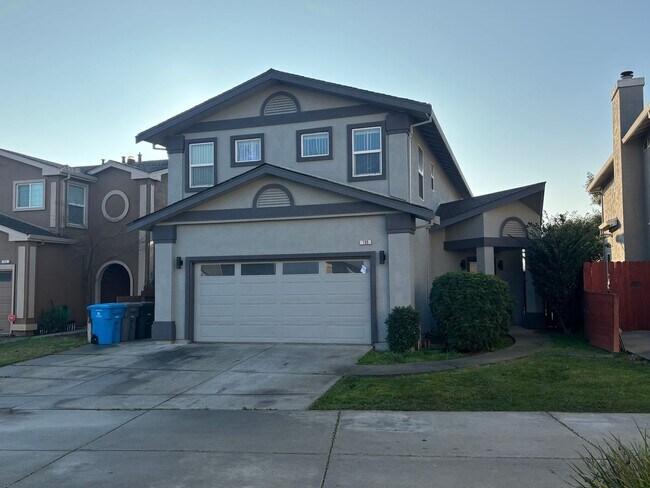 Building Photo - Beautiful 2-Story Home For Rent in Vacaville