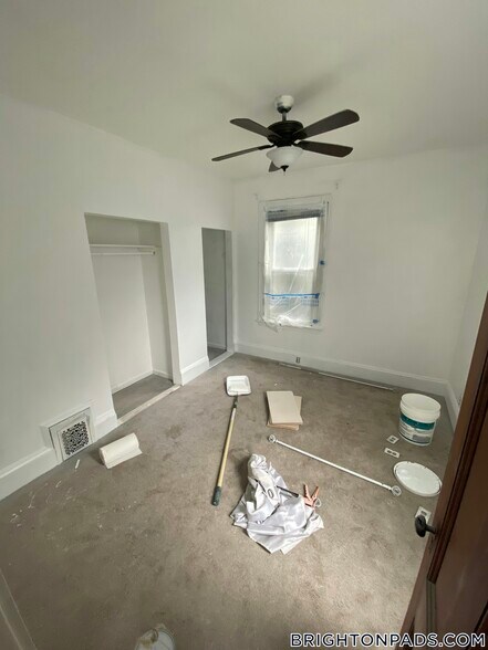 Building Photo - 34 Etna St