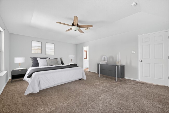 Building Photo - 7126 White Willow Ln