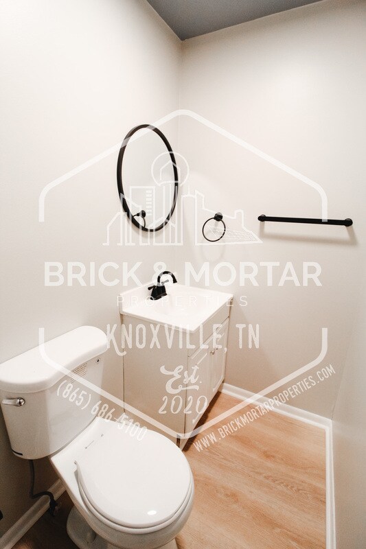 Building Photo - 2105 Belle Terra Rd