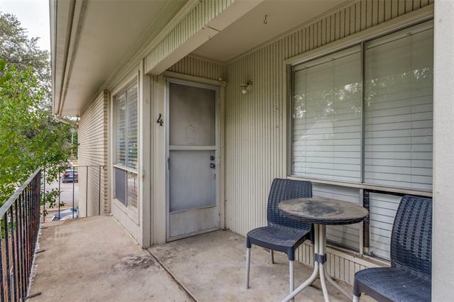 Building Photo - 3828 W 7th St