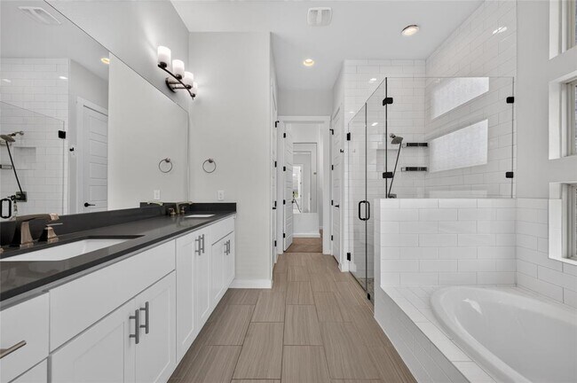 Building Photo - 1330 Stone Manor Trail