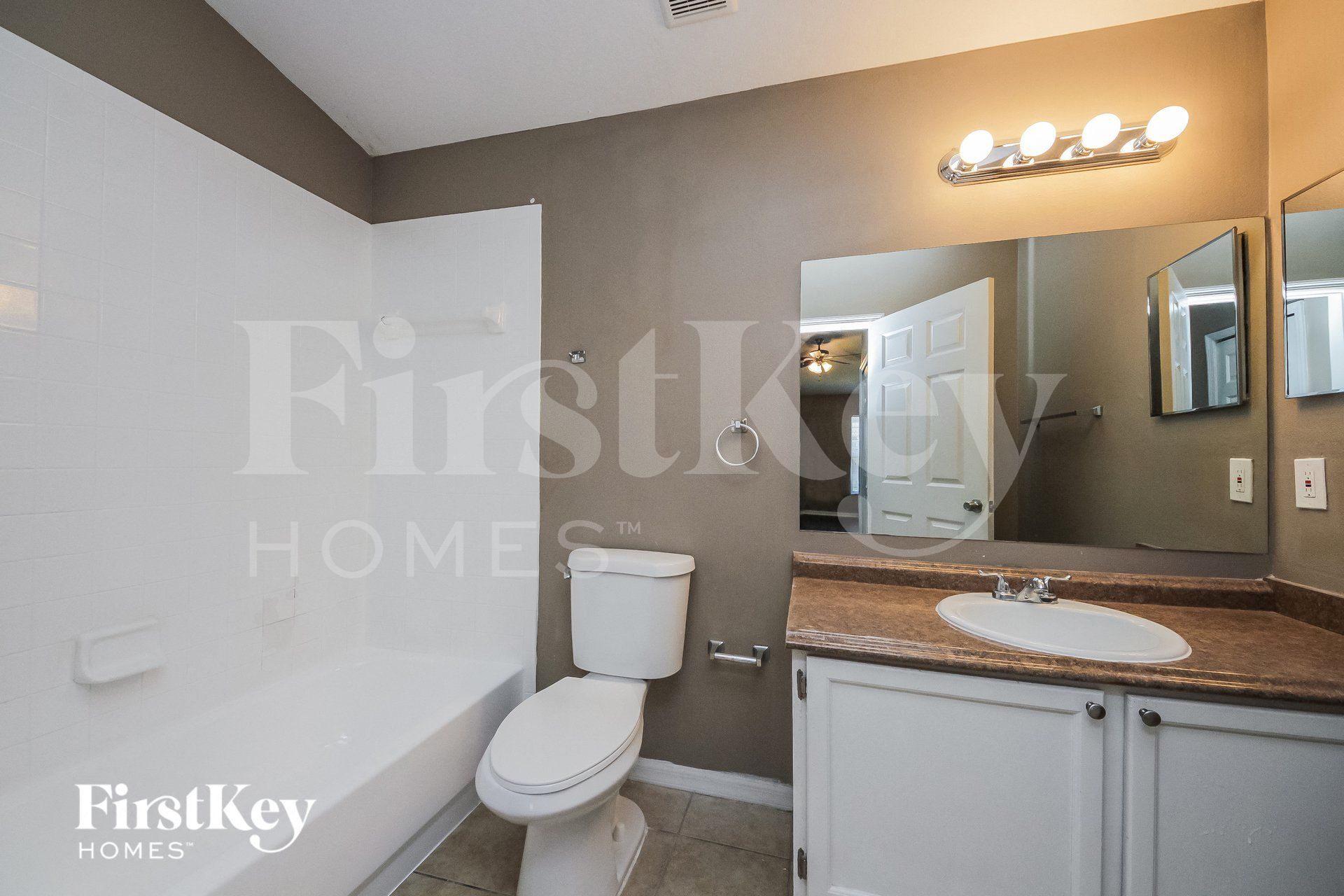 Building Photo - 7560 Groveoak Dr