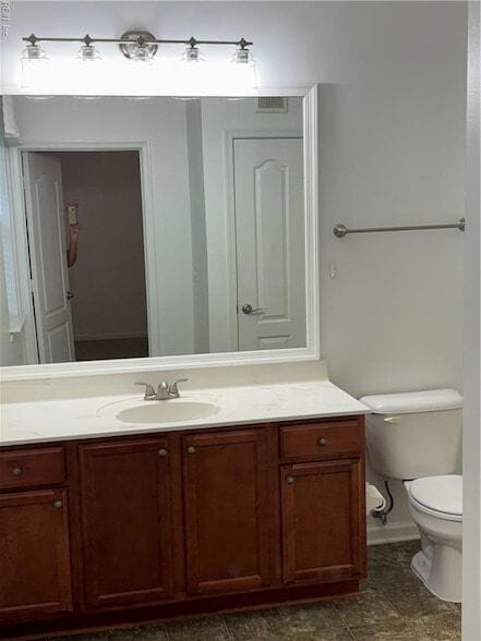 Building Photo - 932 Southmoor Dr