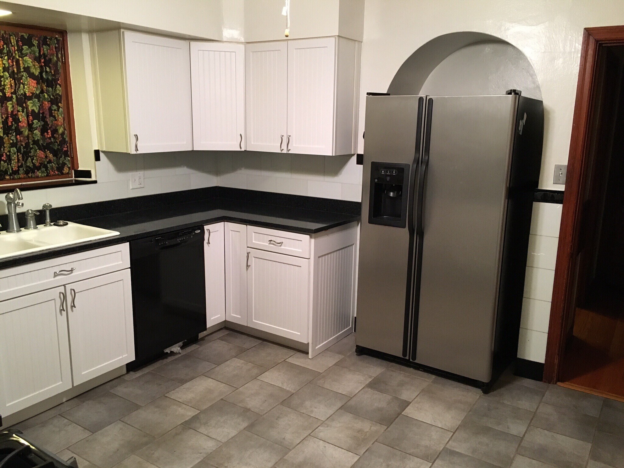 Updated kitchen. - 6000 Carlsbad Avenue