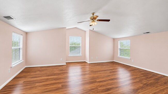 Building Photo - 5456 Bulls Bay Dr