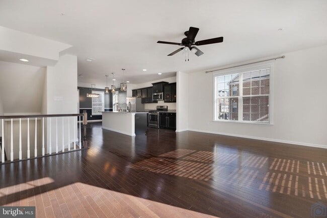 Building Photo - 15211 Lady Lauren Ln