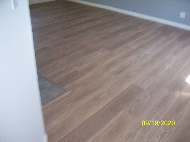 Building Photo - 7339 W 91st St