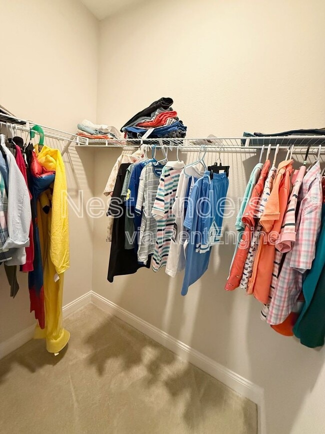 Building Photo - 676 Natureland Cir